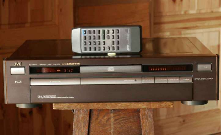 jvc xl-Z1050 CD K2 jvc xl-Z1050 CD K2