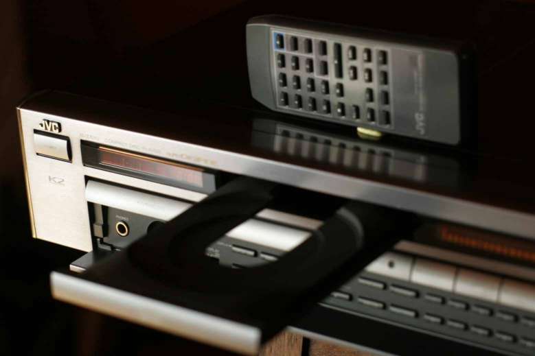 jvc xl-Z1050 CD K2 jvc xl-Z1050 CD K2