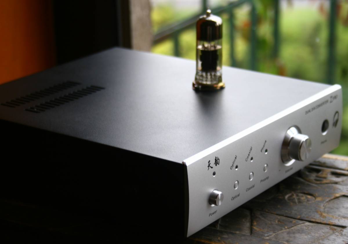 AD1852 DAC LAMPIZATOR